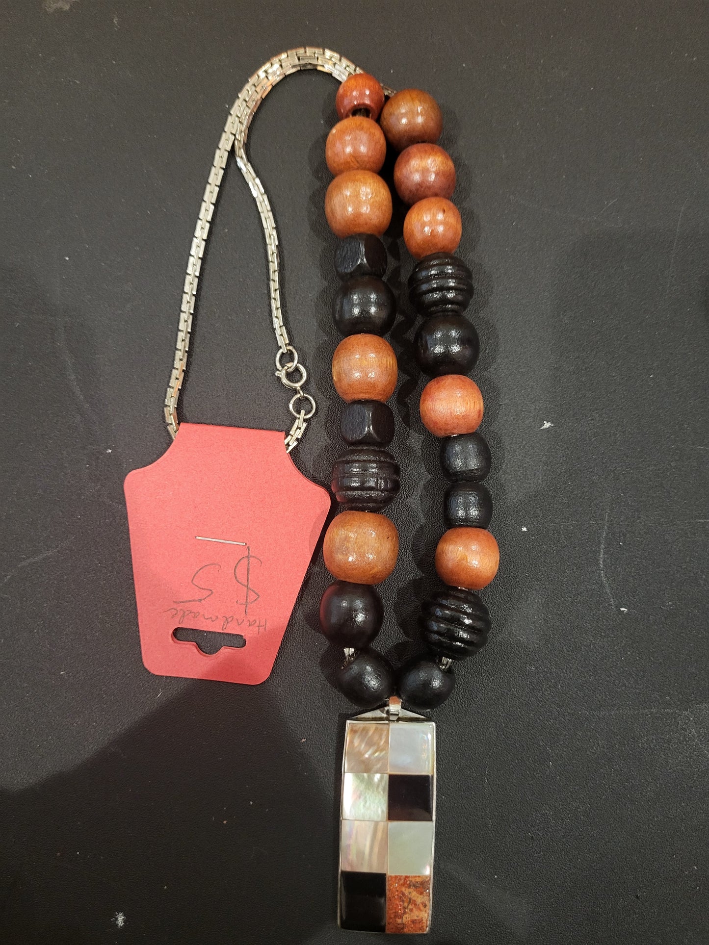 Refashioned checkered pendant necklace with large wooden beads