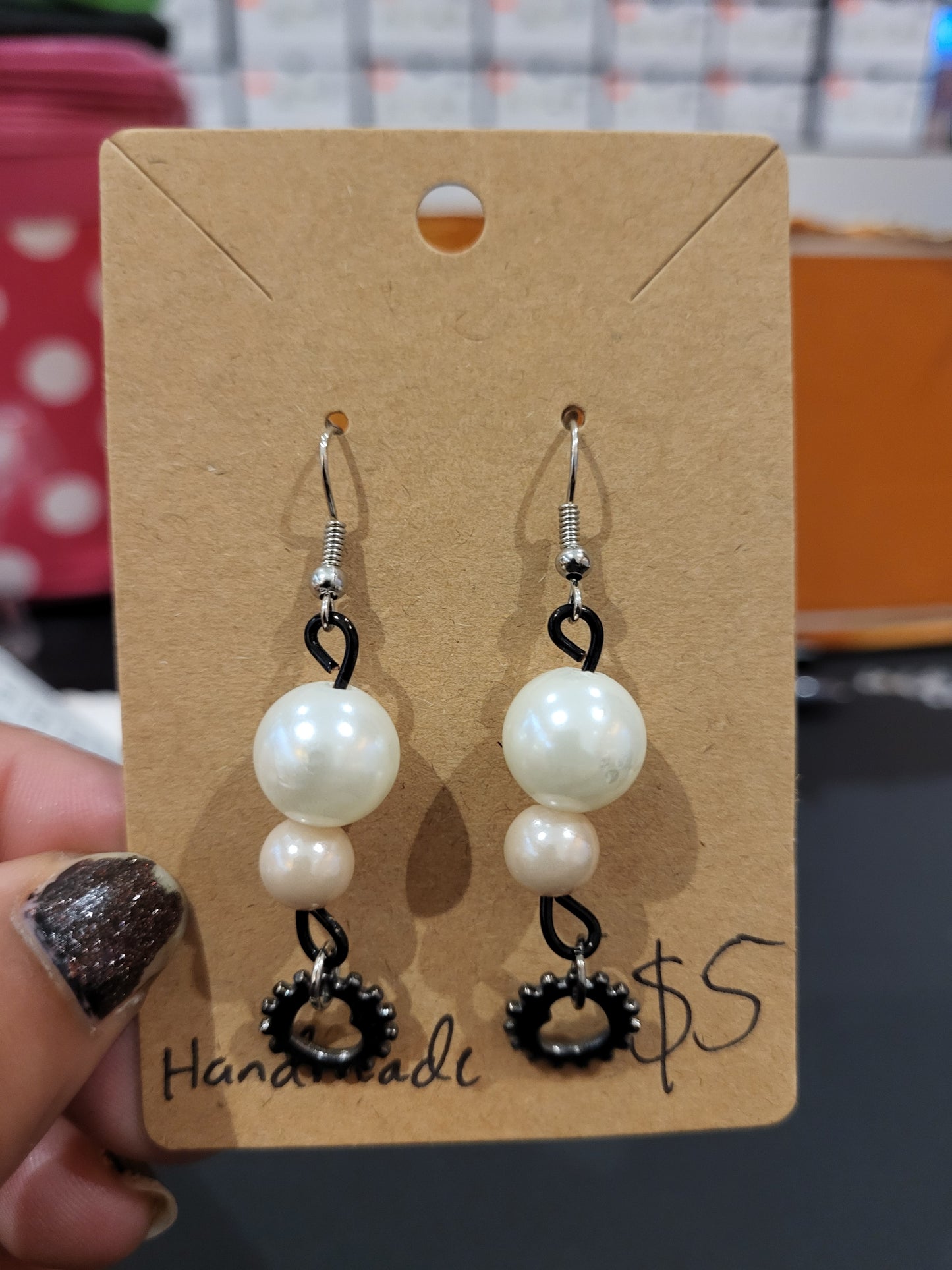 Handmade steampunk white and pink earrings with gear