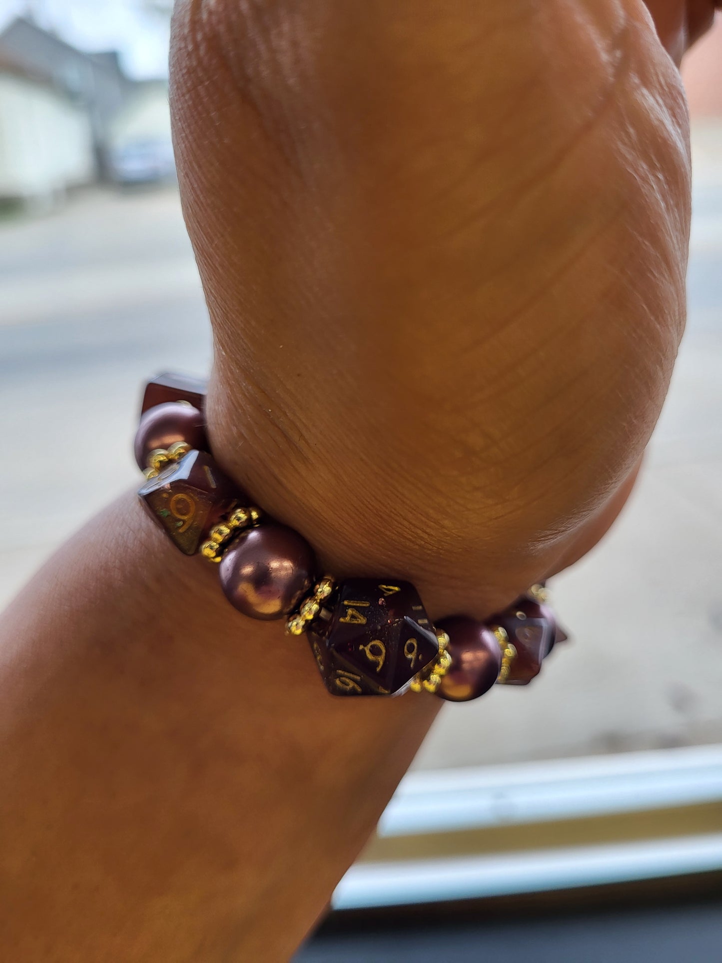 Chocolate bead and dice stretch bracelet