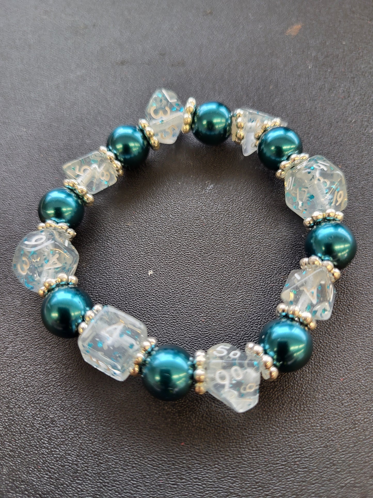 Teal bead and clear mini dice stretch bracelet