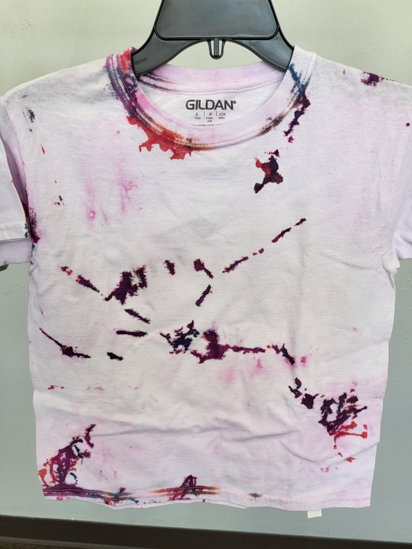 Hand dyed purple, pink, and red tie dye tshirt youth small 6/8