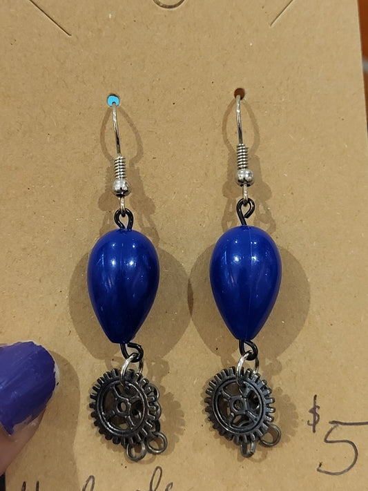 Handmade blue teardrop bead earrings with gear