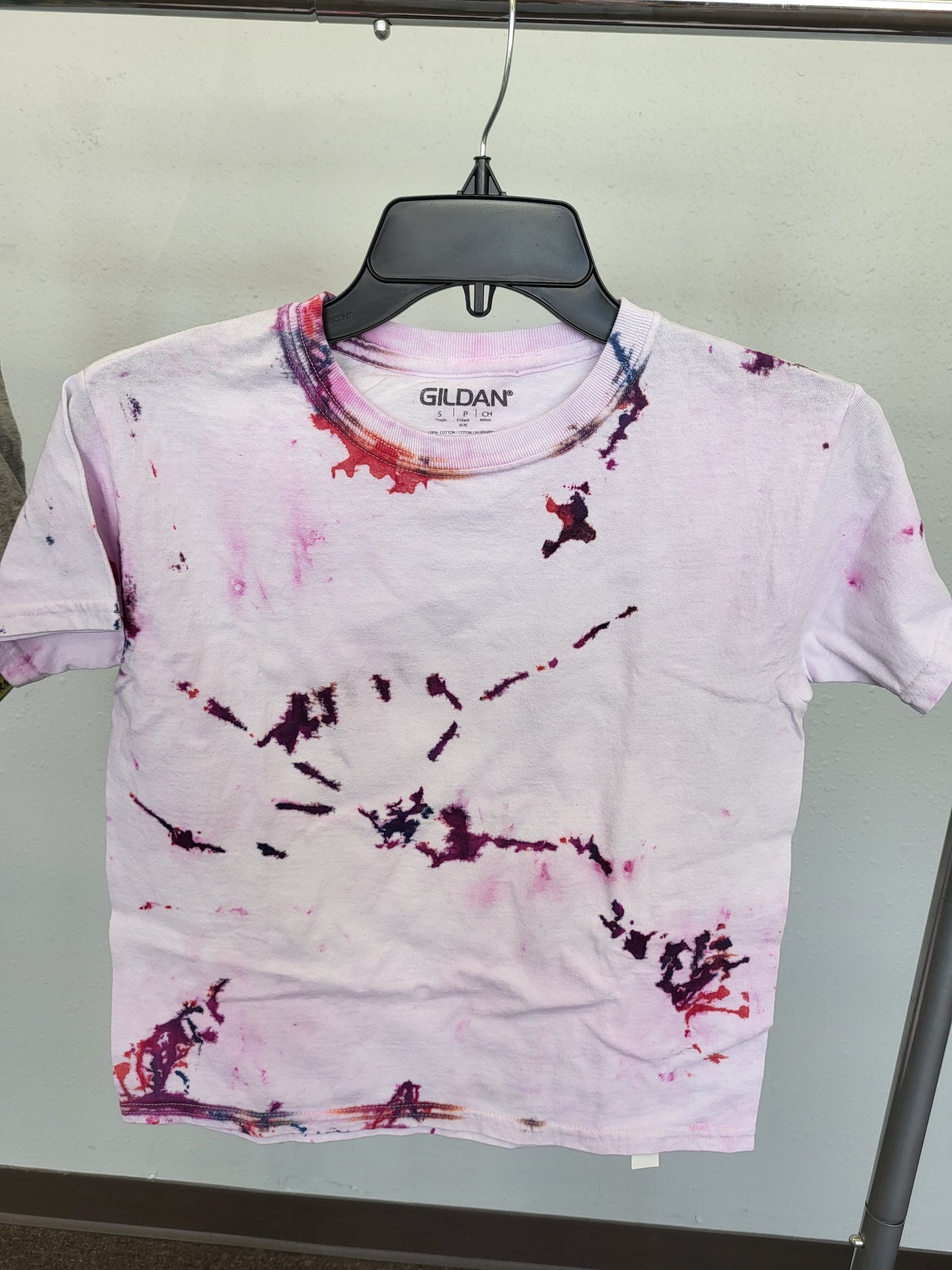 Hand dyed purple, pink, and red tie dye tshirt youth small 6/8